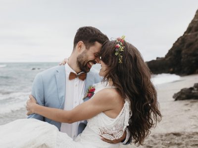 beautiful-bride-groom-beach